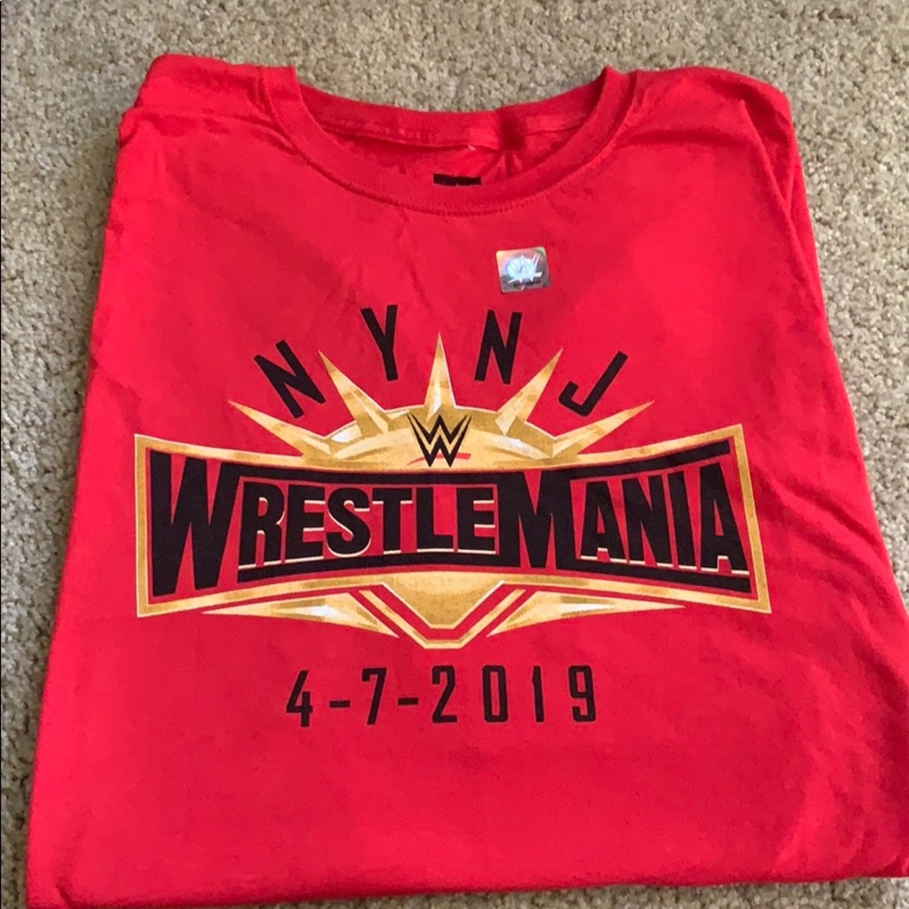 Wrestlemania 35 2X official Tee Never Worn